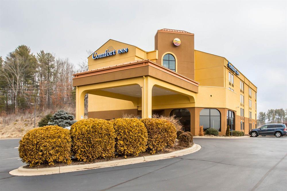 Comfort Inn North Of Asheville Mars Hill Dış mekan fotoğraf